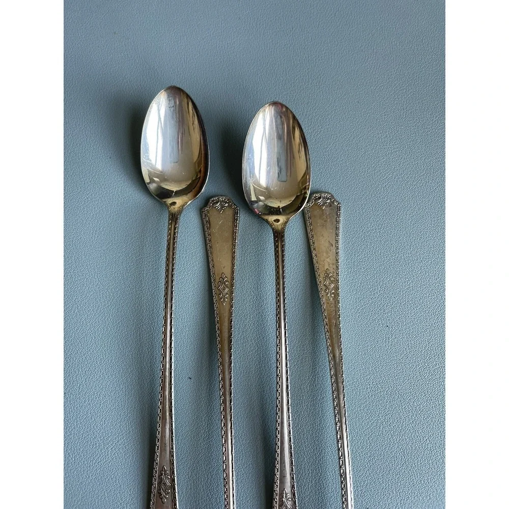 4 Pcs Wm.Rogers AA Oneida Ltd. Berkeley Silverplate Iced Tea Spoon